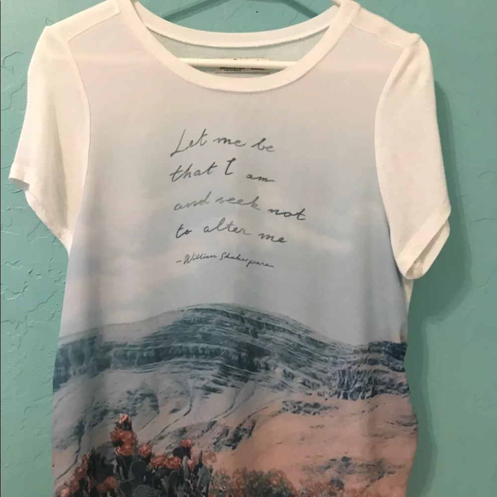 Women’s Hollister Top